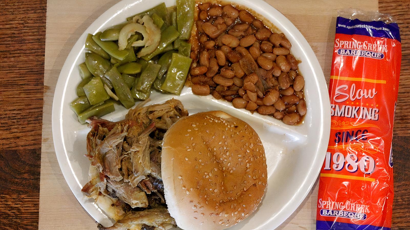 Carolina Style Pulled Pork Sandwich Plate