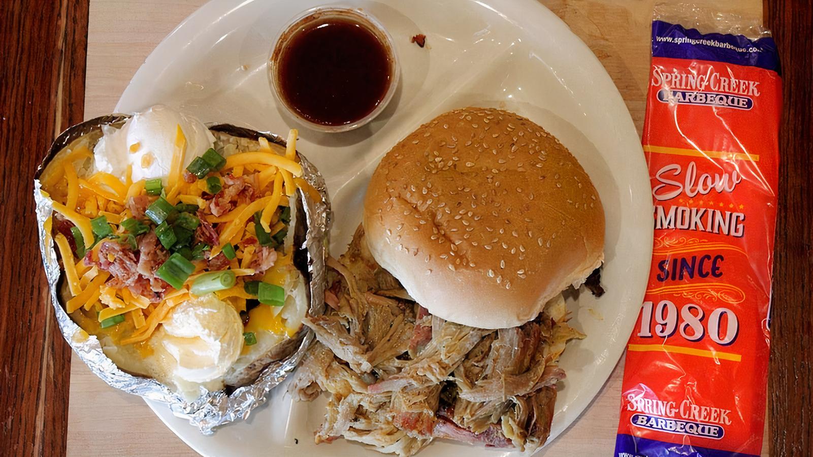 Carolina Style Pulled Pork Twosome