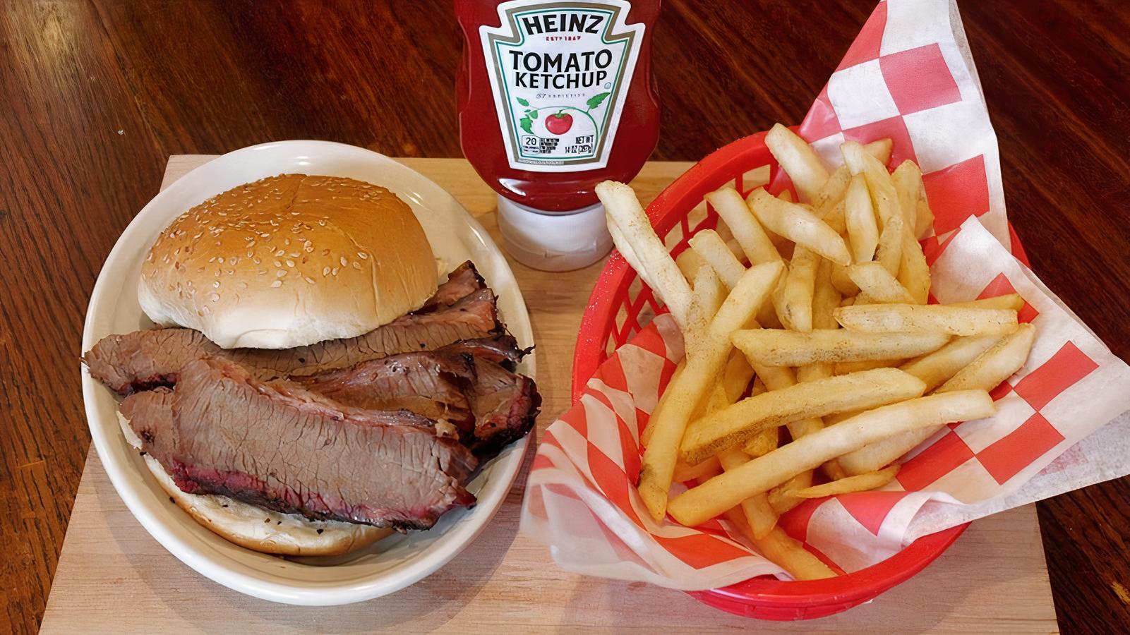 Sliced Brisket Sandwich Basket