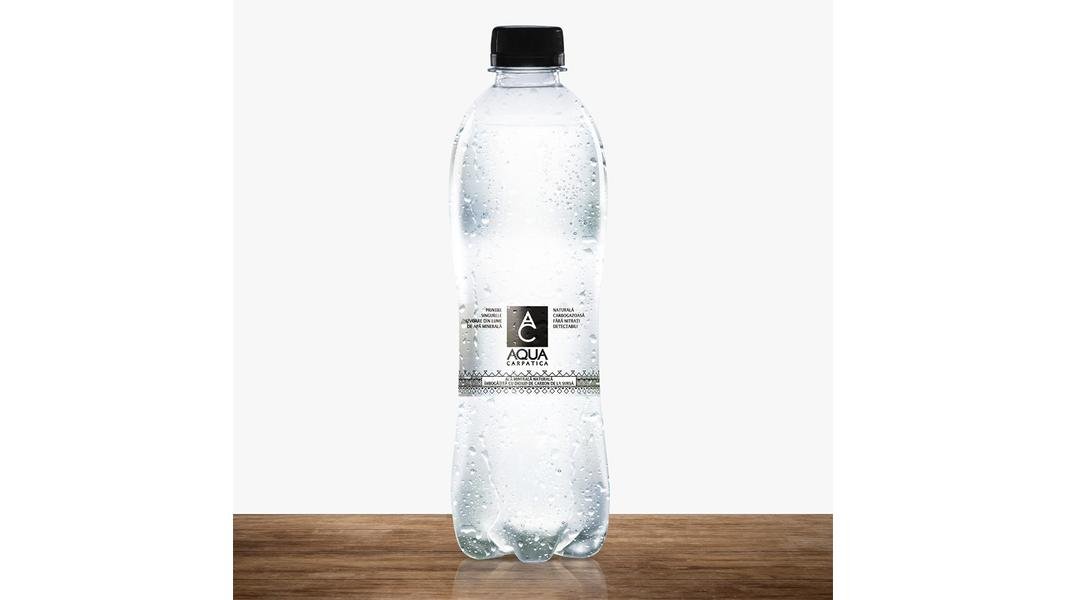 Apa minerala carbogazoasa Aqua Carpatica