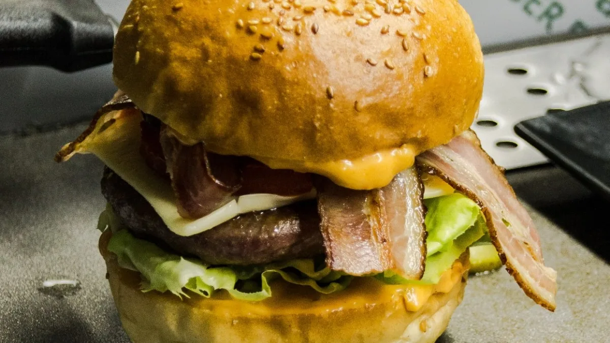 Double beef burger
