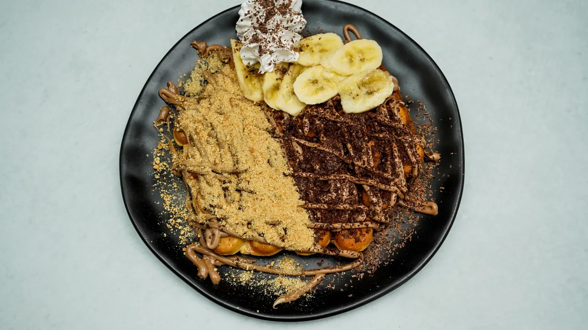Waffle sa nutellom 1 kom