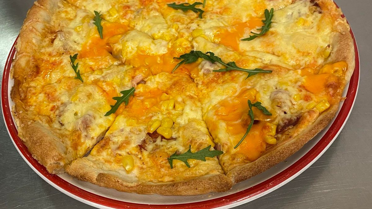 Bori kedvence pizza (40 cm)