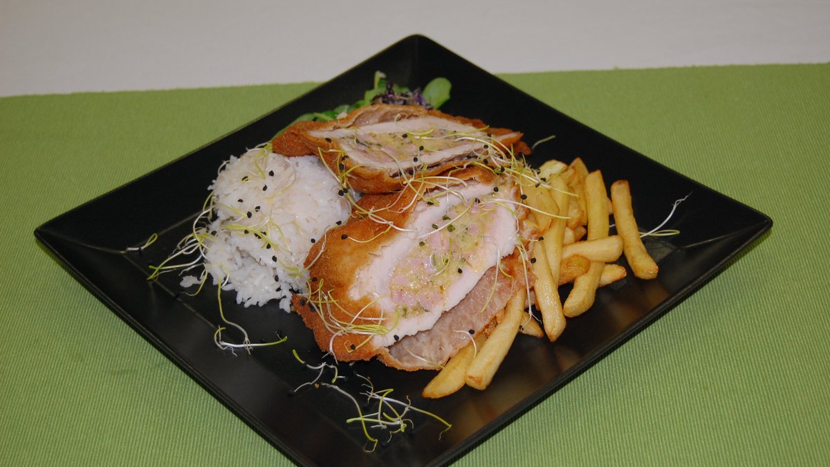 Cordon bleu vegyes köret