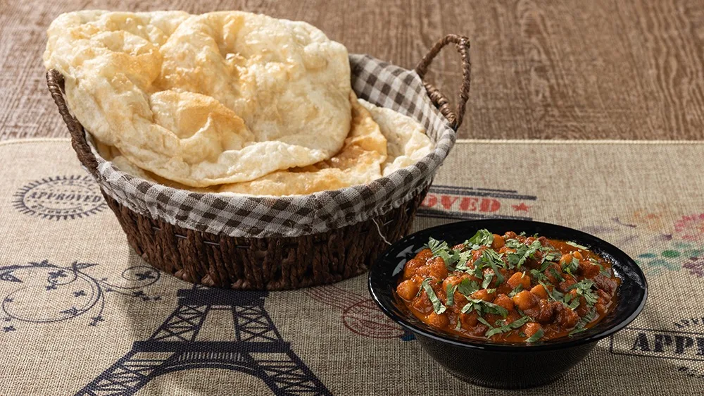 channa batura