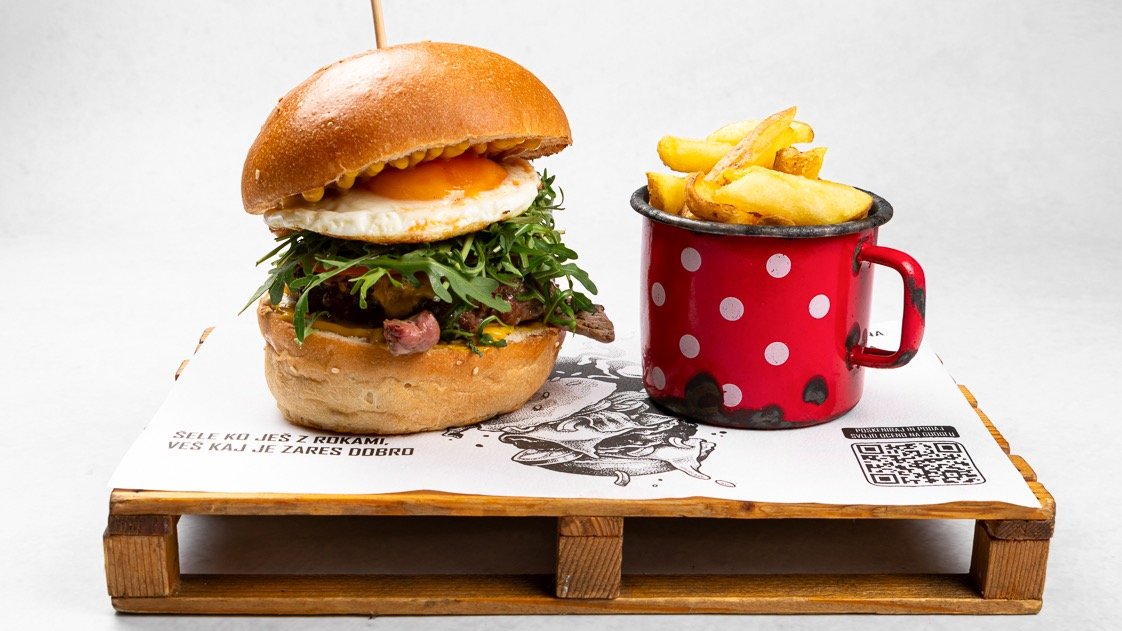 Direktorski burger