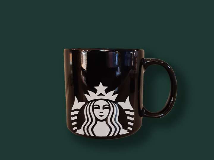 Caneca com Logo Lisa Preta 355ml