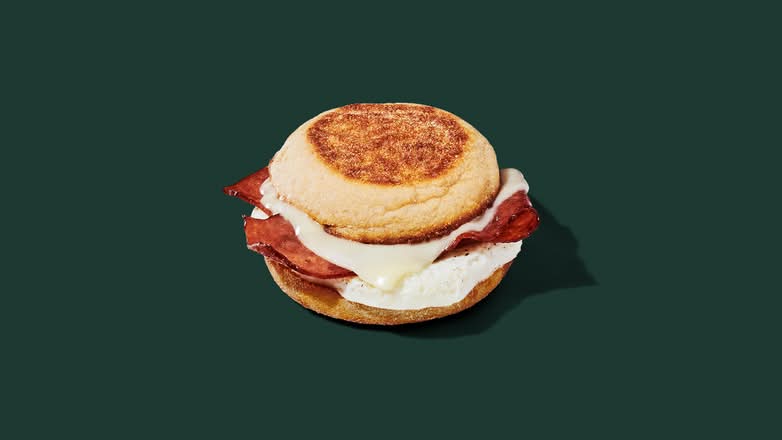 Bacon-Style Turkey, Cheddar and Egg White Sandwich