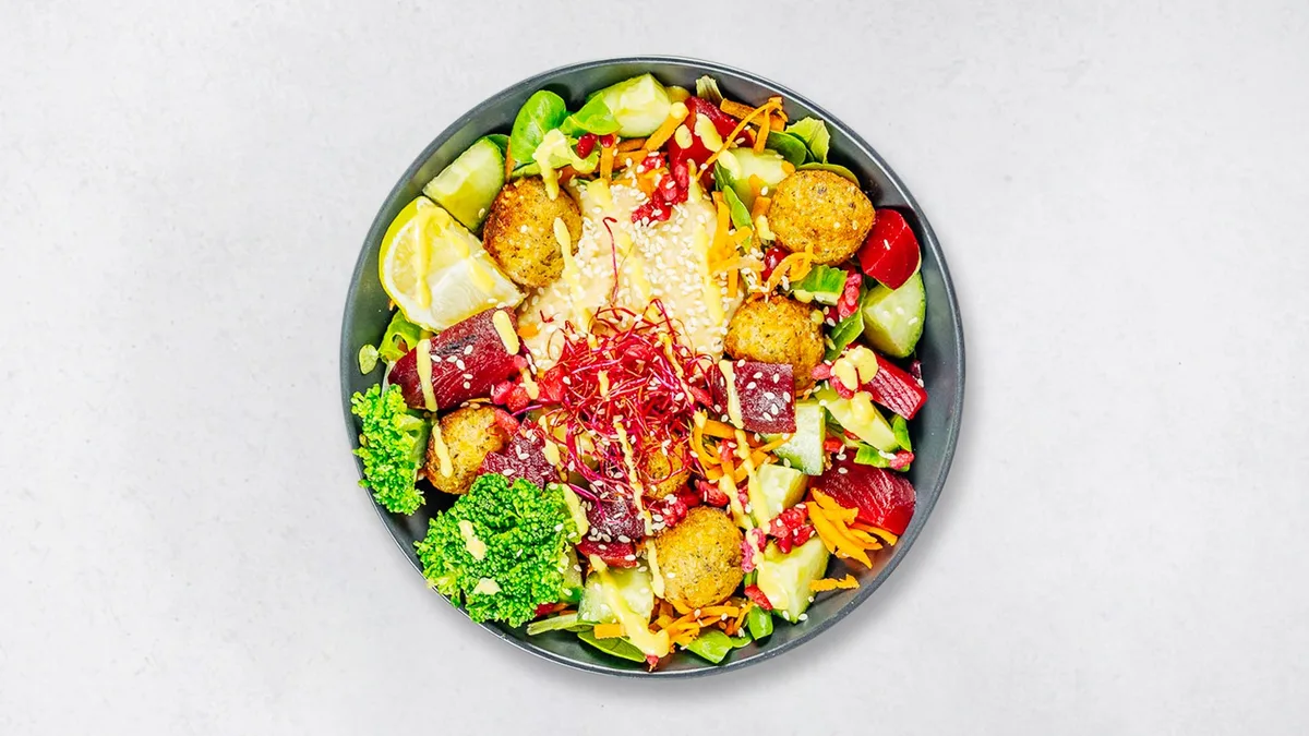 Falafel Hummus Salat