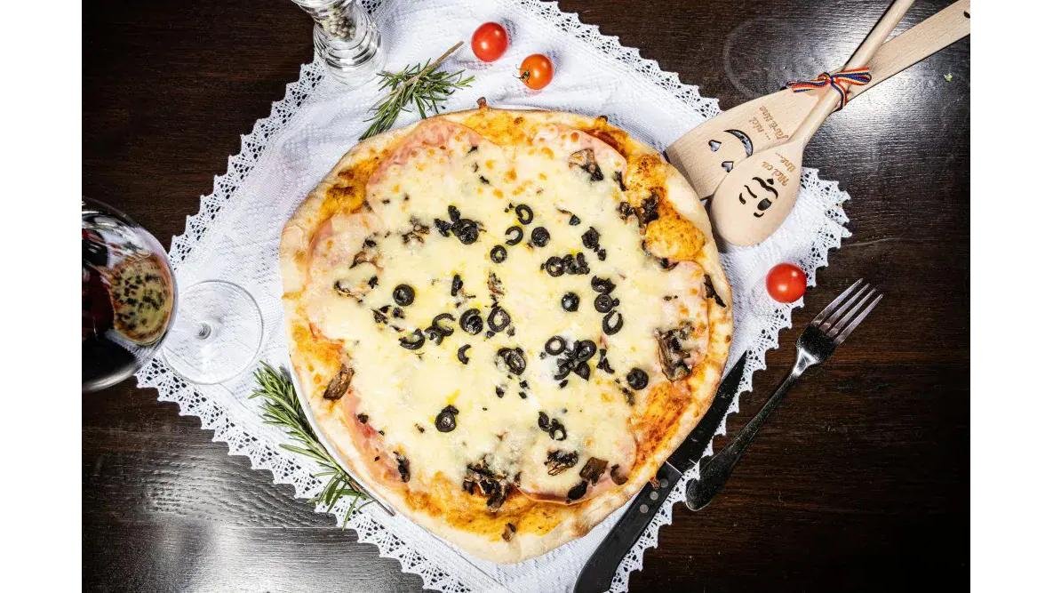 Pizza capriciosa