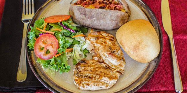 Grilled Chicken Fillet Boxed Lunch