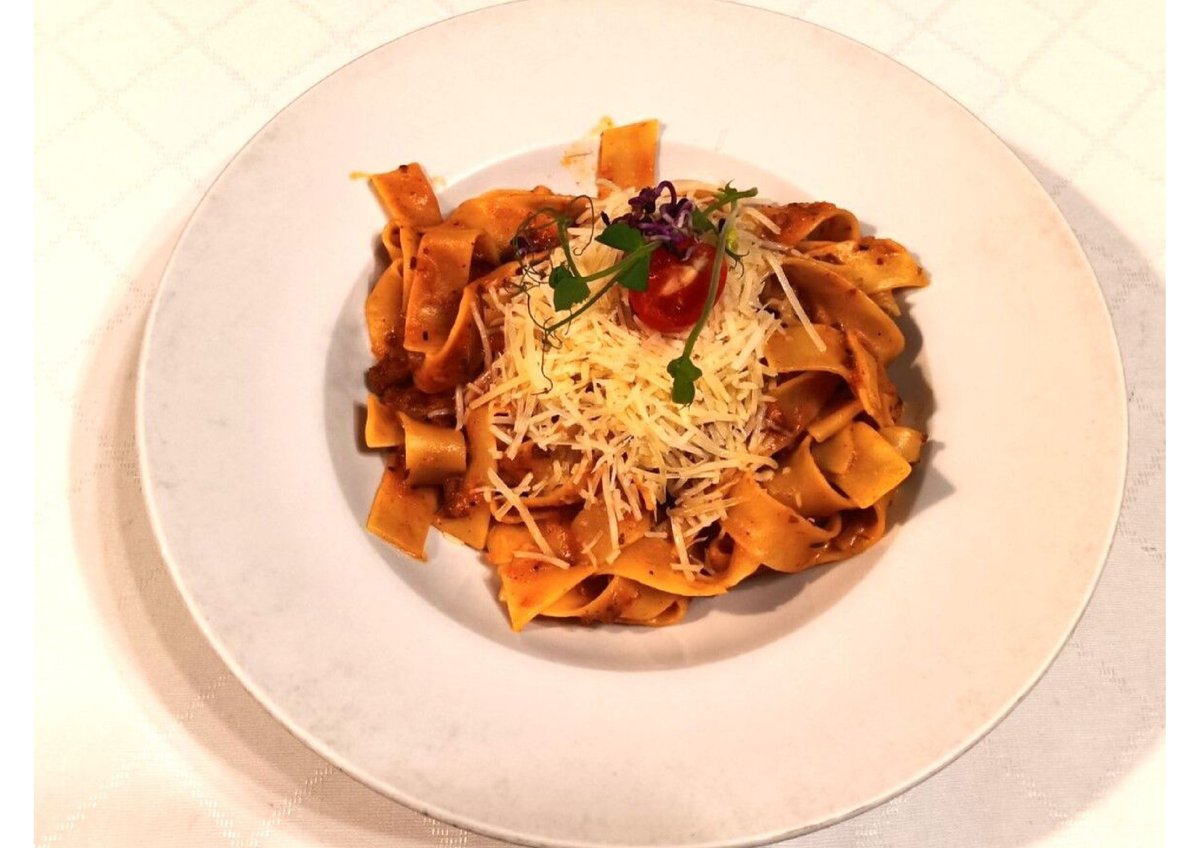 Tejszínes cognac-s bolognese papardelle