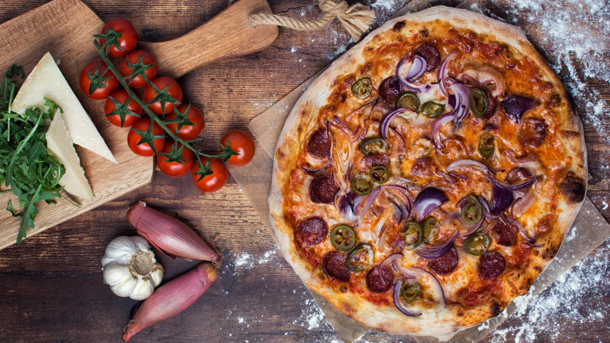 Magyaros pizza