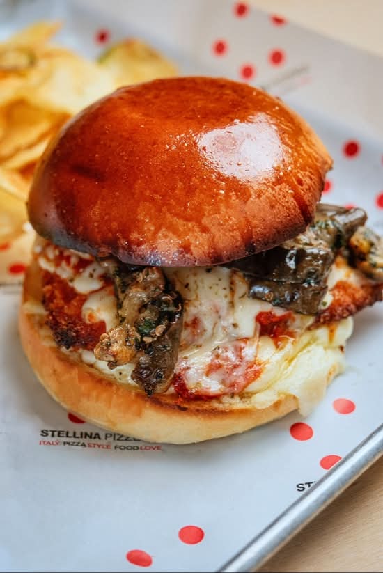 PANINO Chicken Milanese