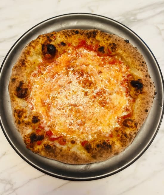 Small Kids Cheese Pizza.