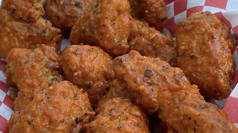12 Wings