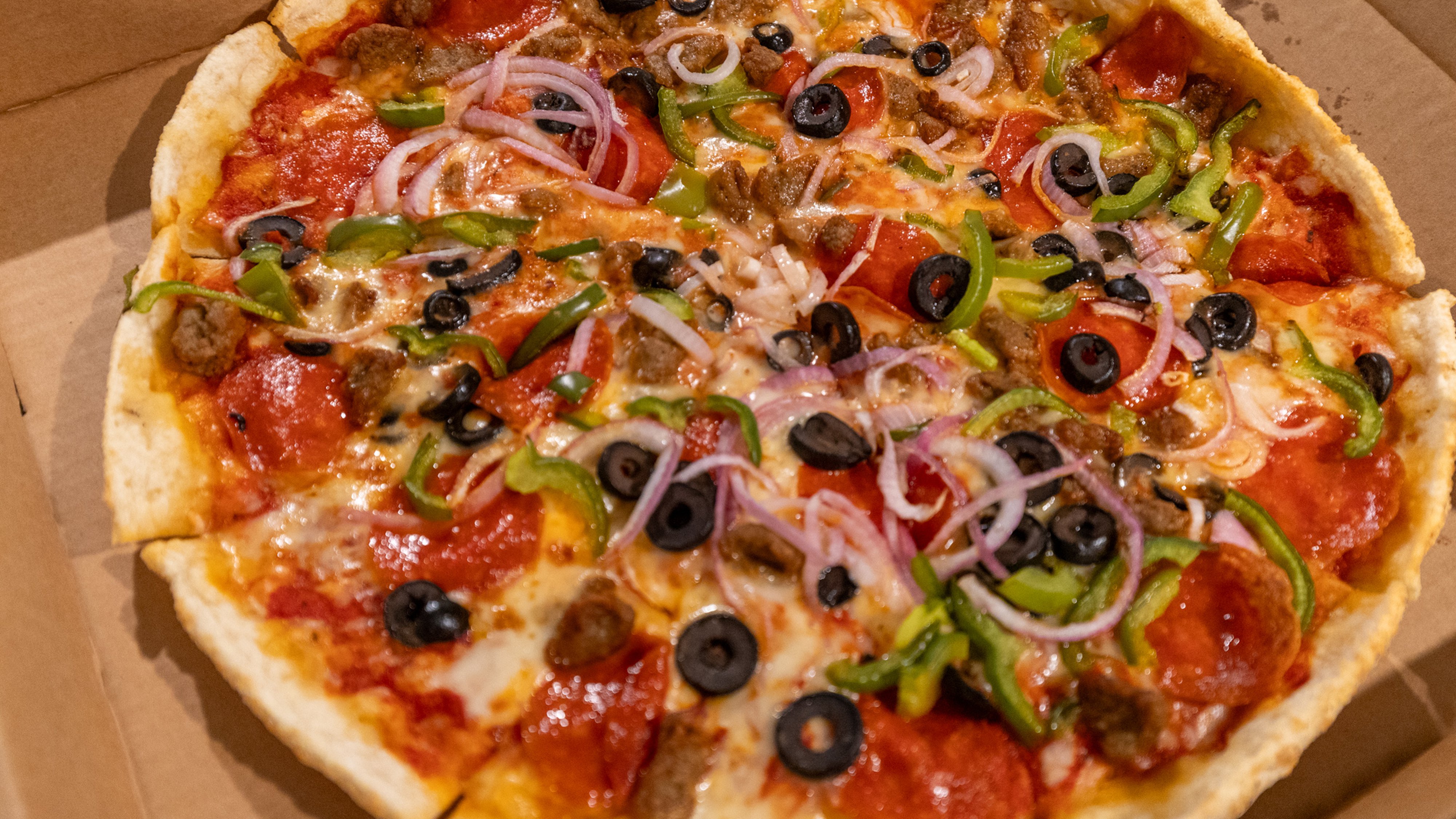 Supreme Pizza (14")