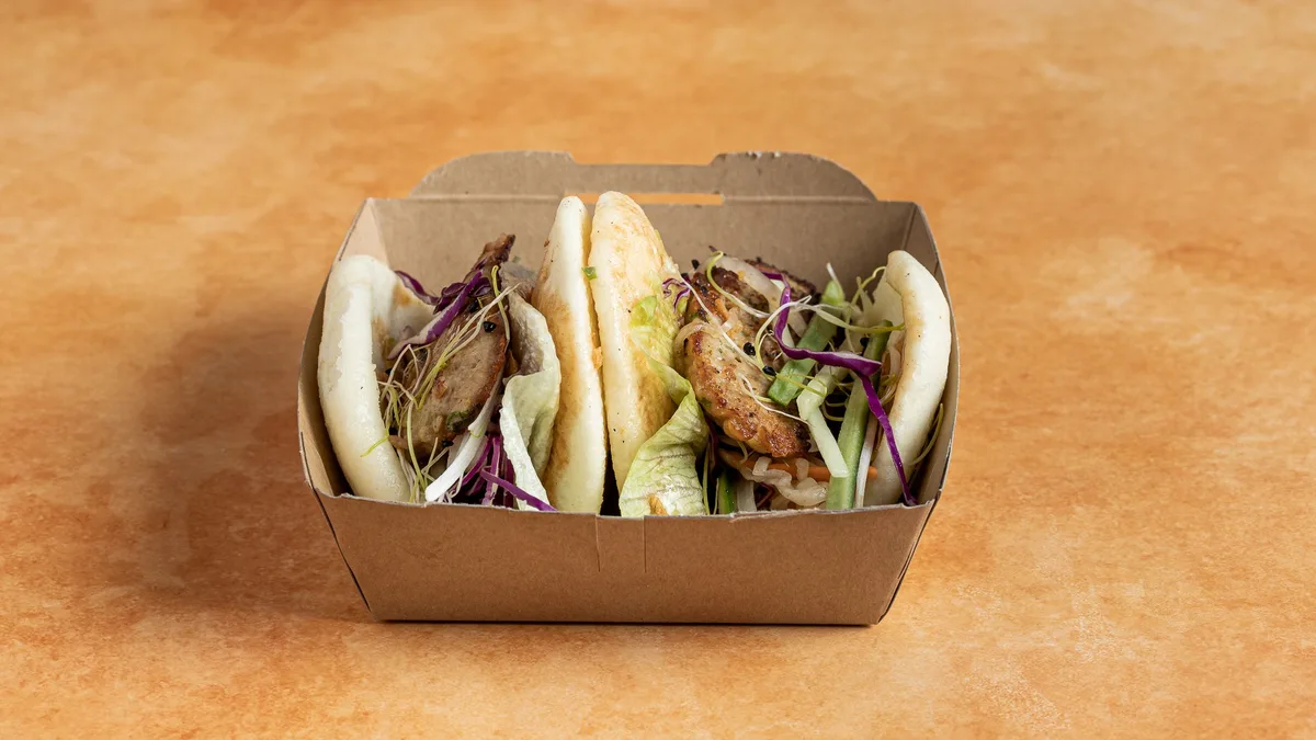125.Chicken Bao