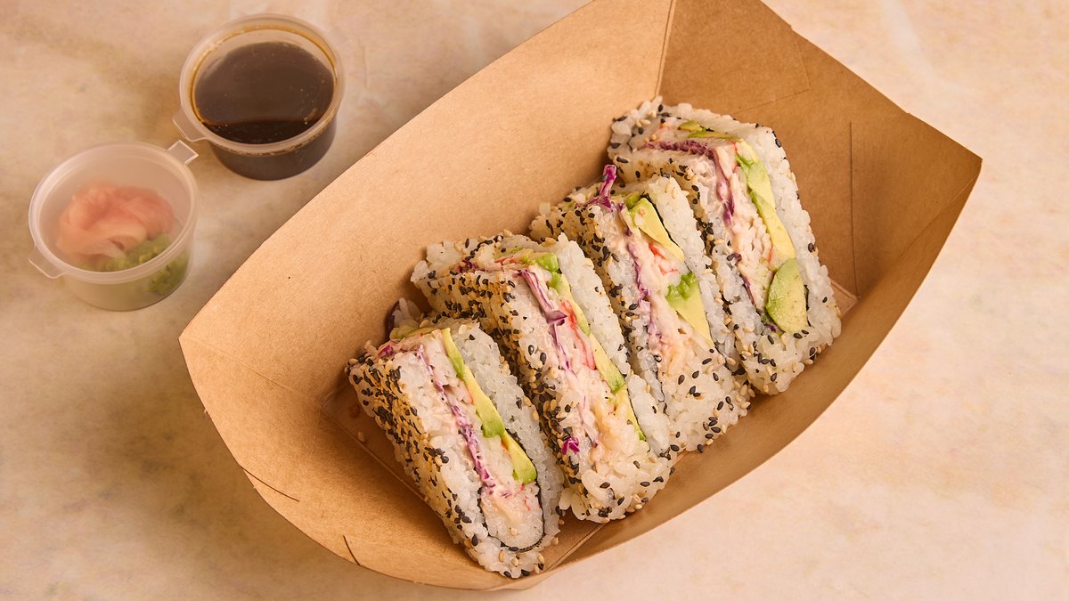 140.Οnigirazu Sushi Sandwich