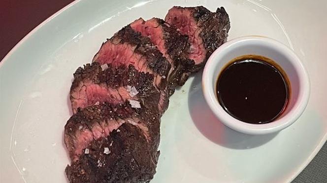 Steakhouse Skirt