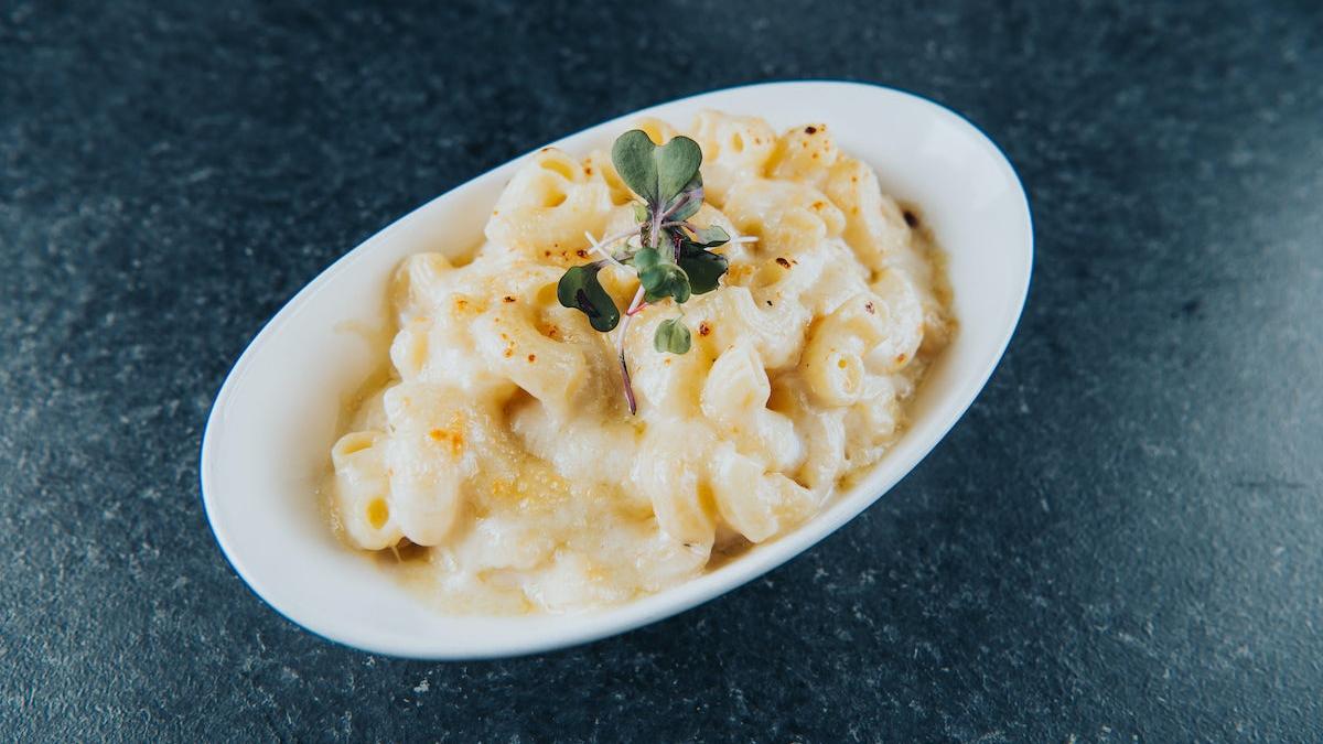 Traditional Mac and Cheese