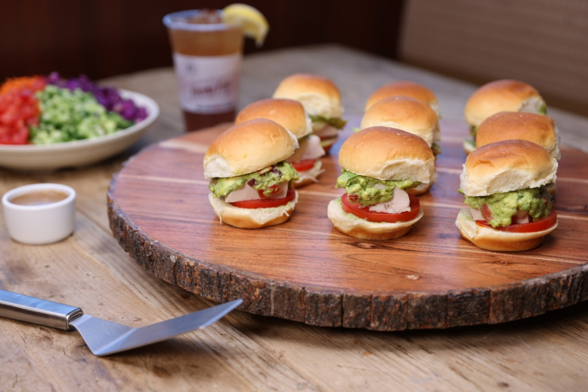 CHICKEN GUACAMOLE SANDWICH SLIDER TRAY