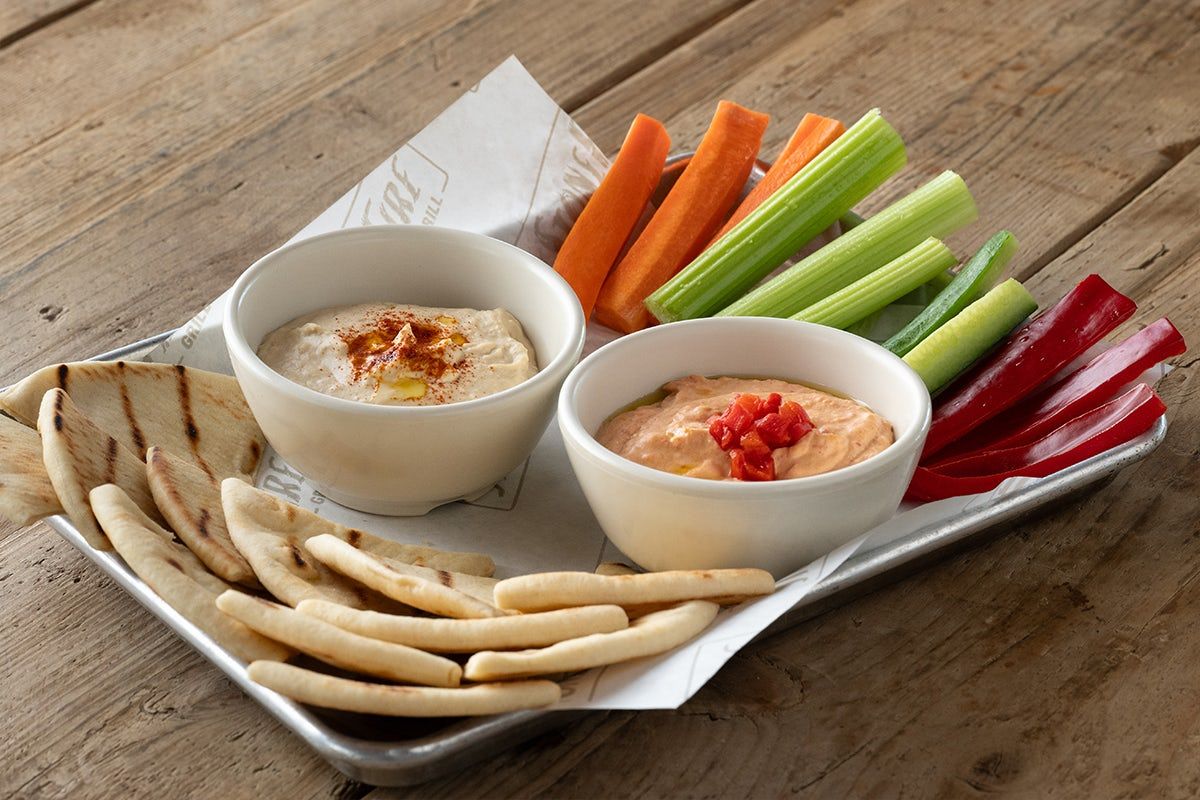 SHAREABLE HUMMUS