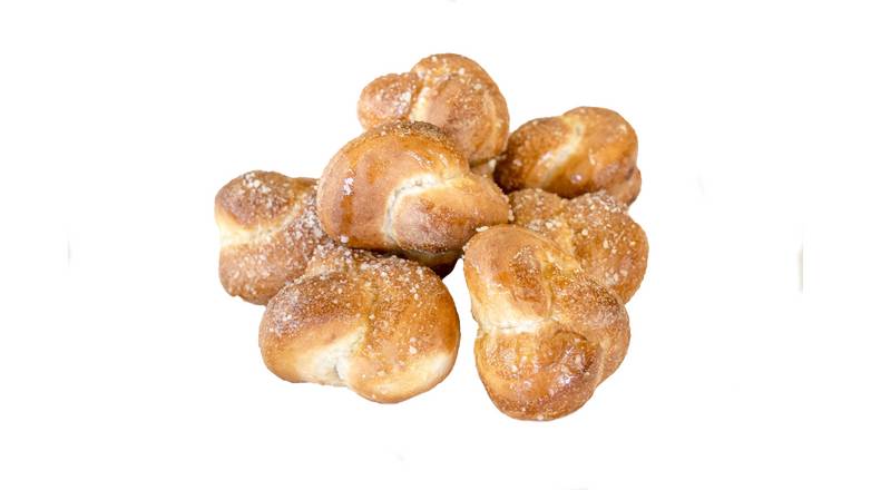 .Garlic Knots
