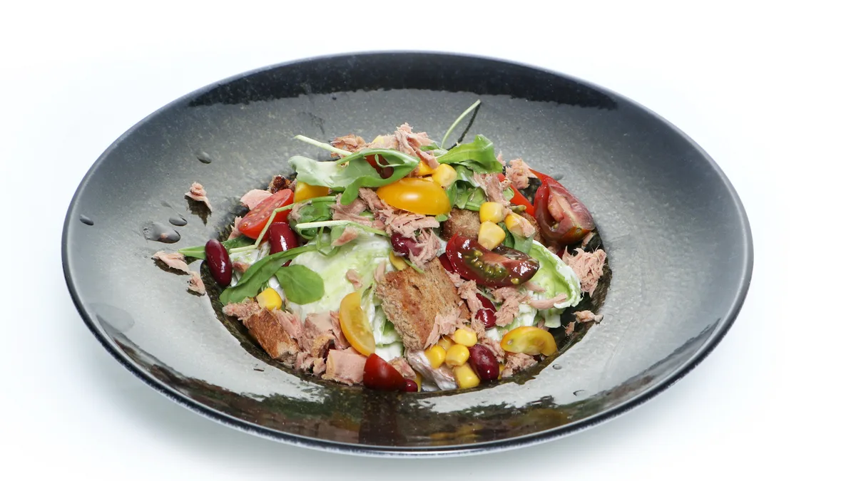 Tuna salata