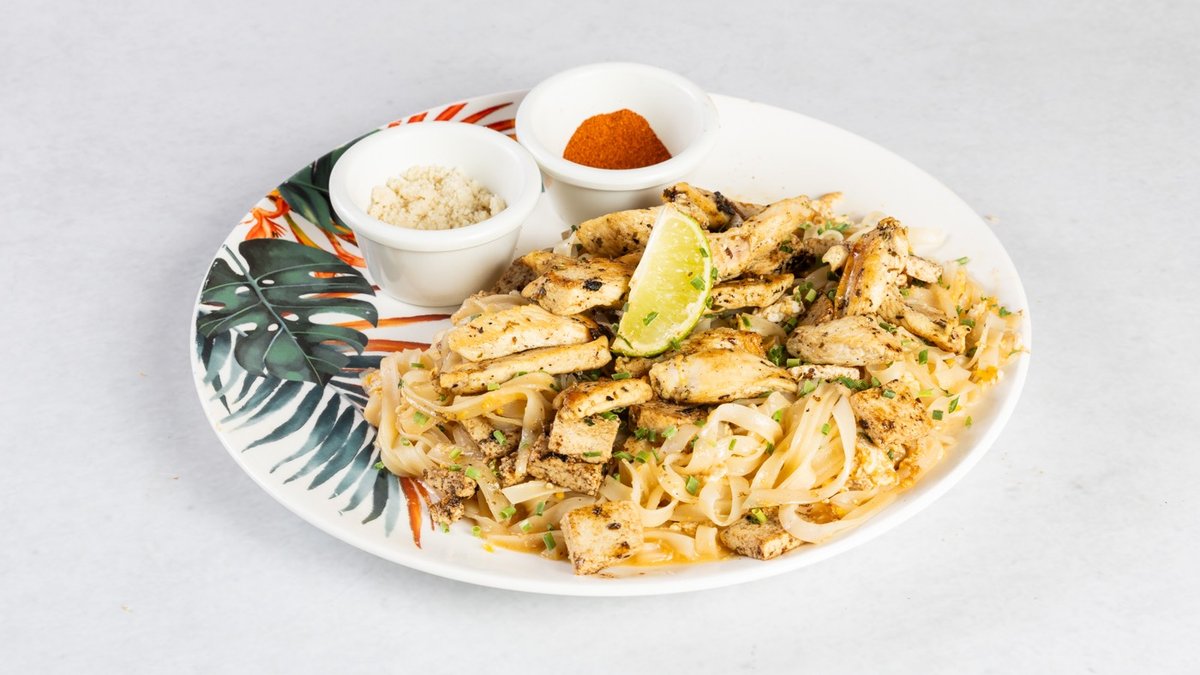 Pad Thai s piščancem