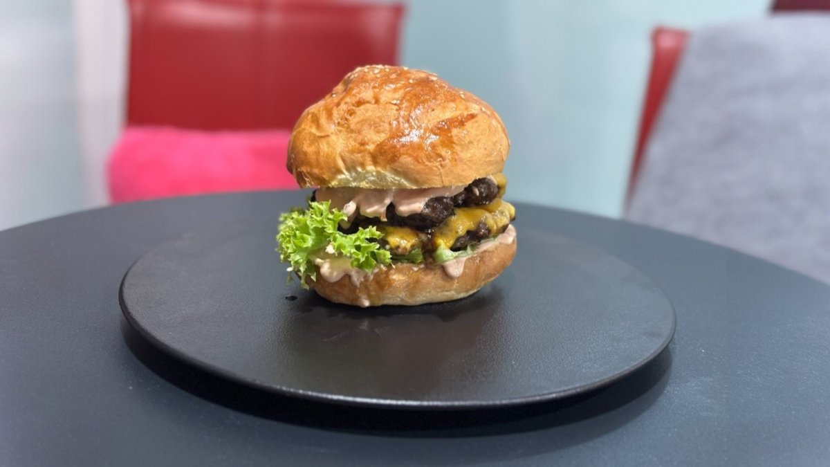 STREET Špeciál Double Burger