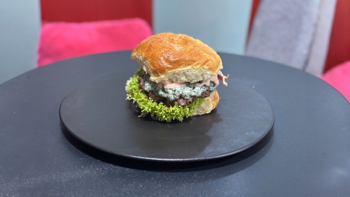 STREET Špeciál Nivový Burger