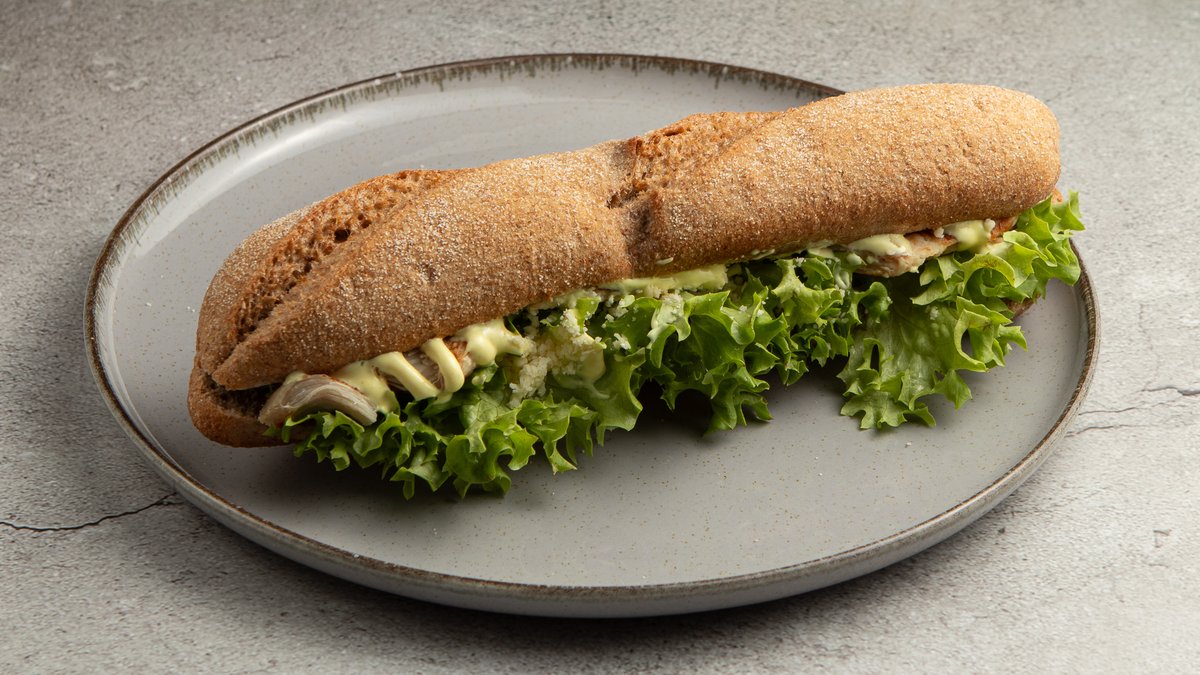 CHICKEN HOT SANDWICHE