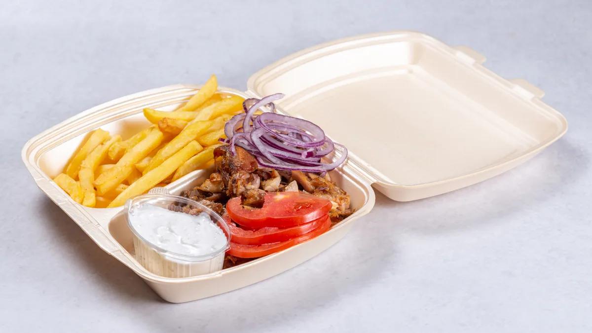 Gyros box pileći 200g(čekirajte dodatke)