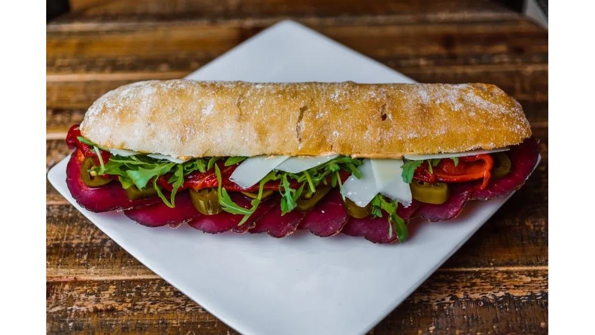 Panini pastrami