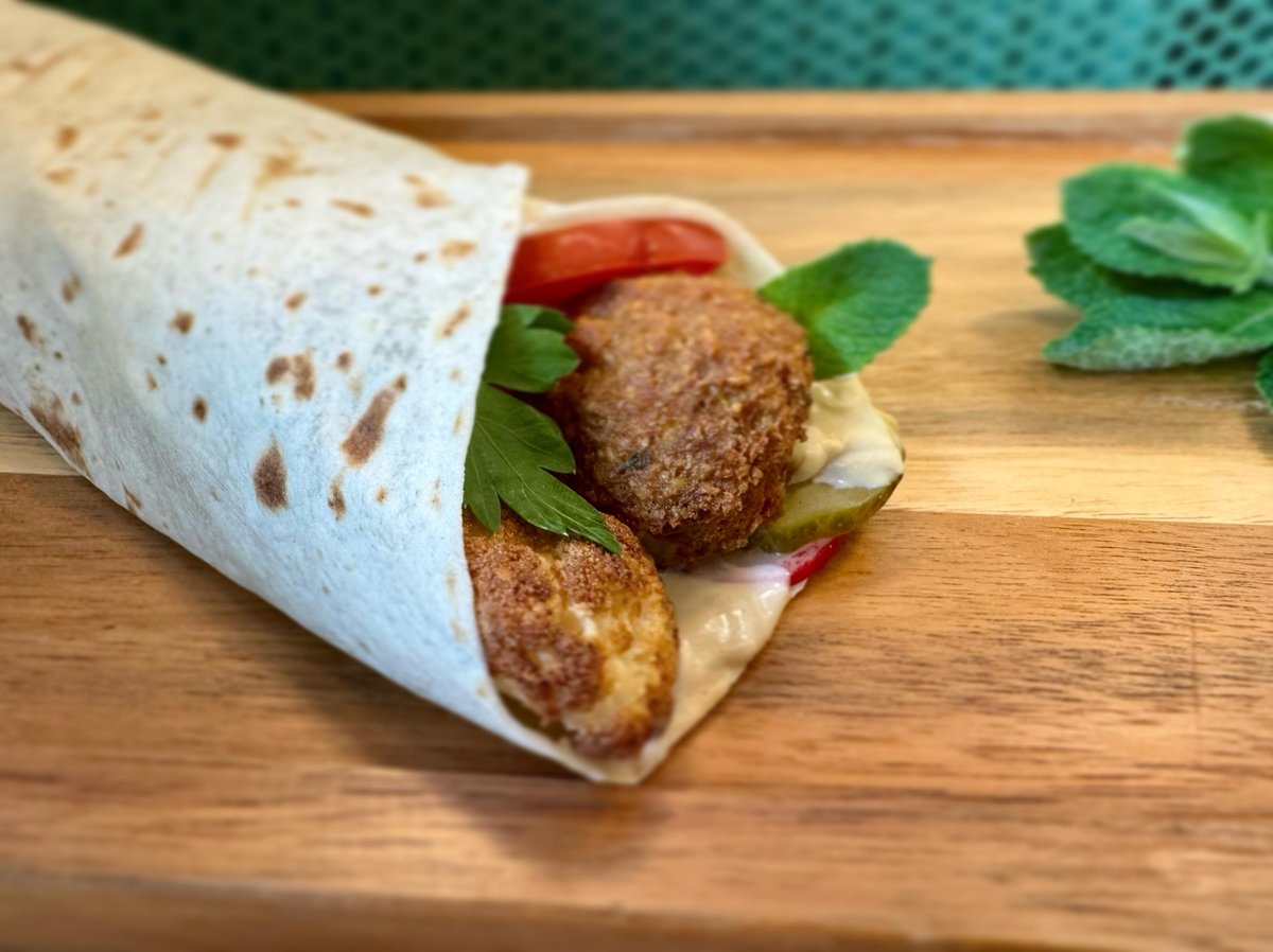 falafel deluxe