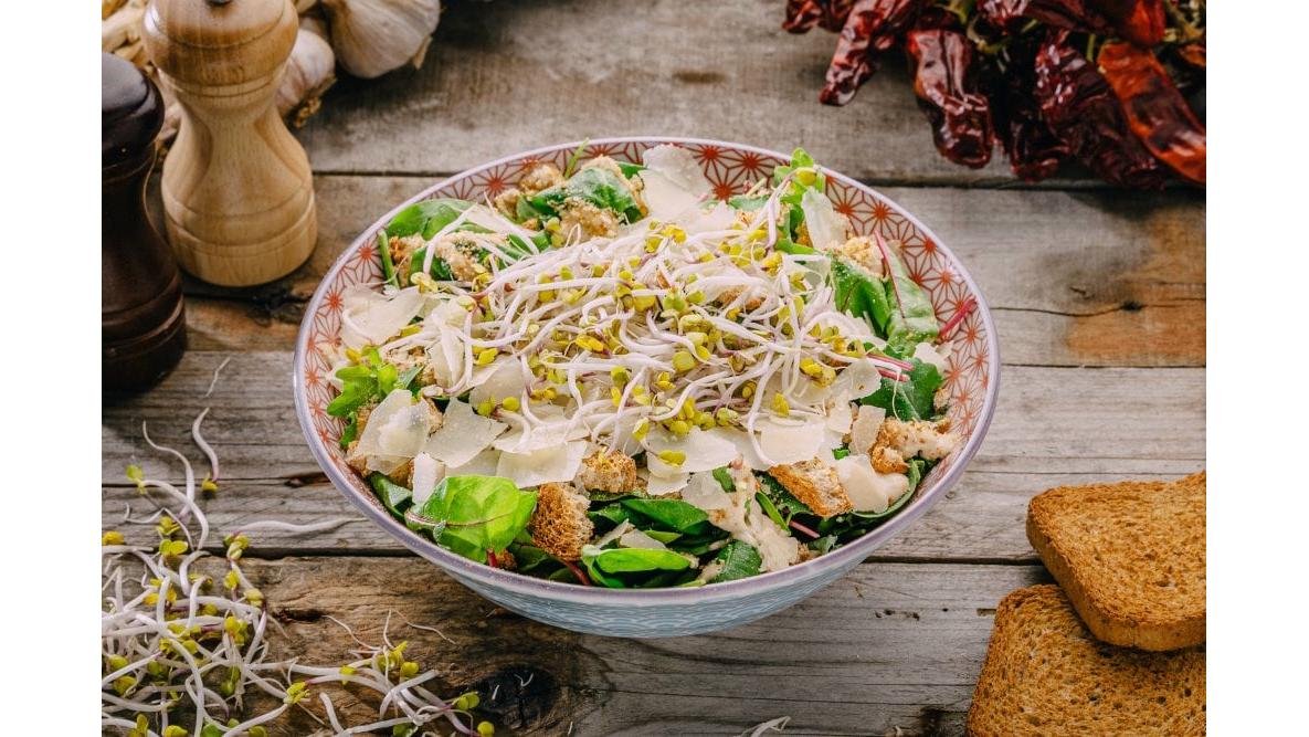 Salată Submarine Caesar Small Chicken