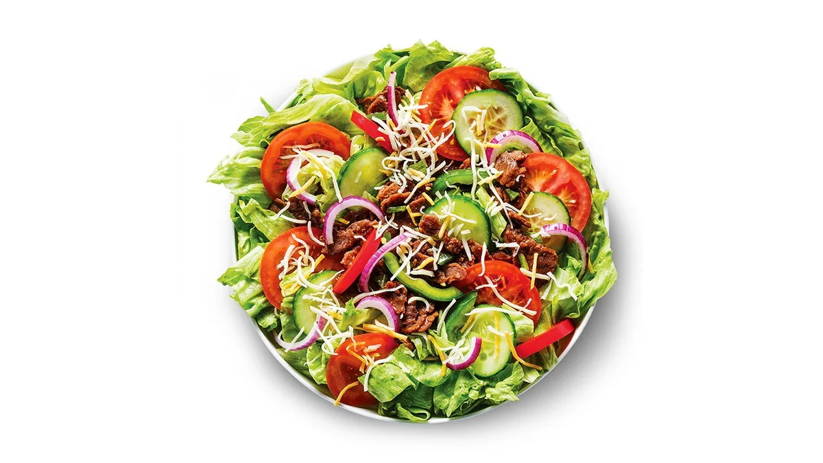 Philly Beef and Cheese Salat