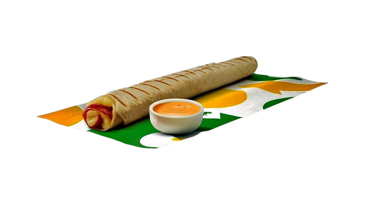 Pepperoni and Cheese Footlong Dipper