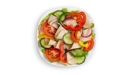 Salată cu șuncă de curcan