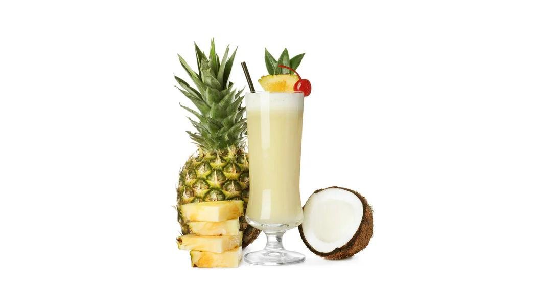 Cocoș, ananas, banane, suc natural de mere de la producători locali