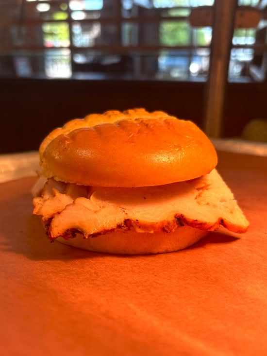 6oz Turkey Sandwich + 1 side