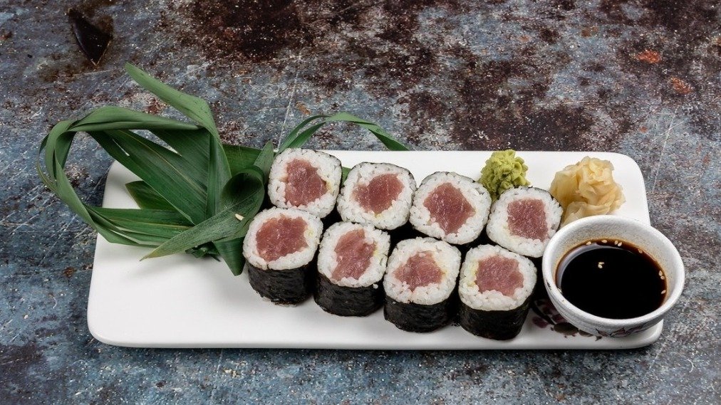 206) Tuna Maki