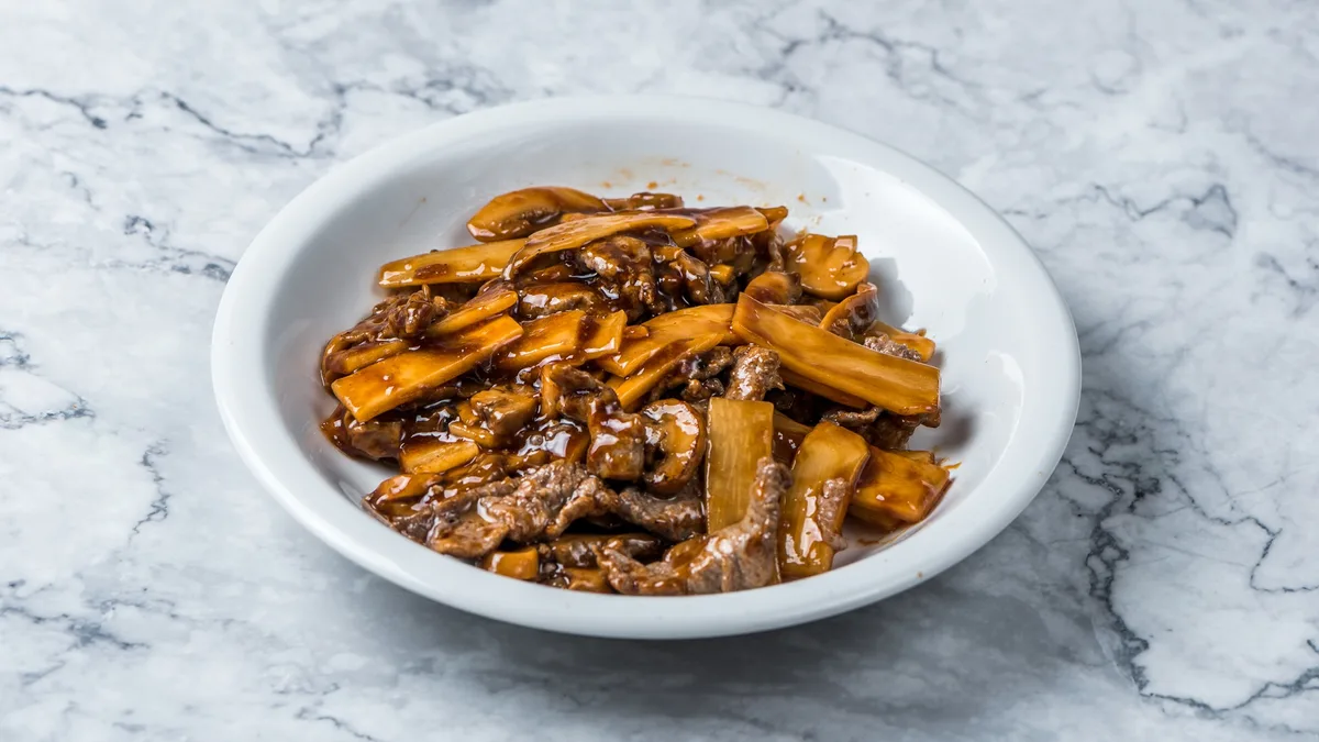 36) Beef with Bamboo and Mushroom