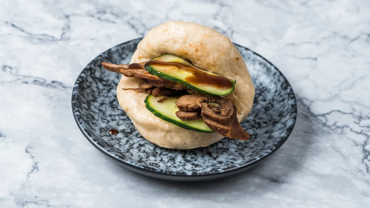 B2) Bao Bun με Χοιρινό