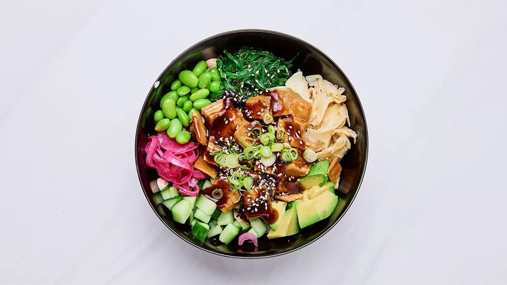 Vegan poké bowl