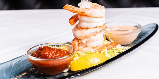 Jumbo Shrimp Cocktail