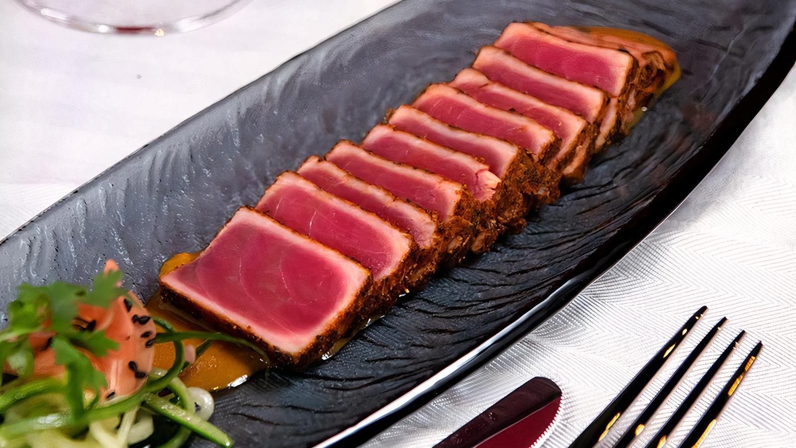 SEARED AHI TUNA