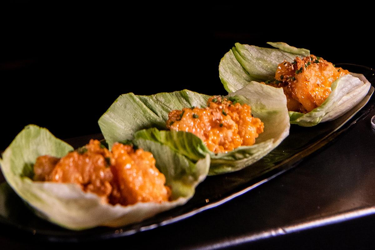 SRIRACHA SHRIMP LETTUCE CUPS