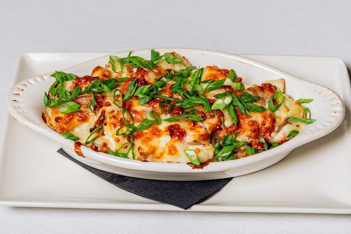 WHITE CHEDDAR and BACON AU GRATIN POTATOES WITH LOBSTER